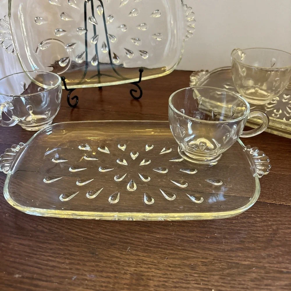 Vtg Hazel Atlas Glass Snack Plates & Cups Mid‎ Century Modern Raindrop Set Of 4